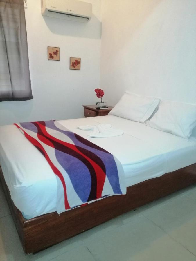 Caribbean Queen Hotel Santo Domingo Exterior photo